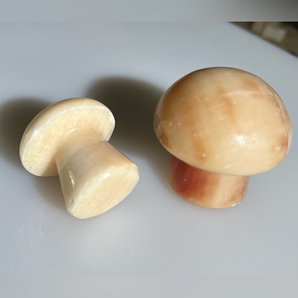 Vintage 1970’s Set of Two Marble Mushrooms - Picture 3 of 7